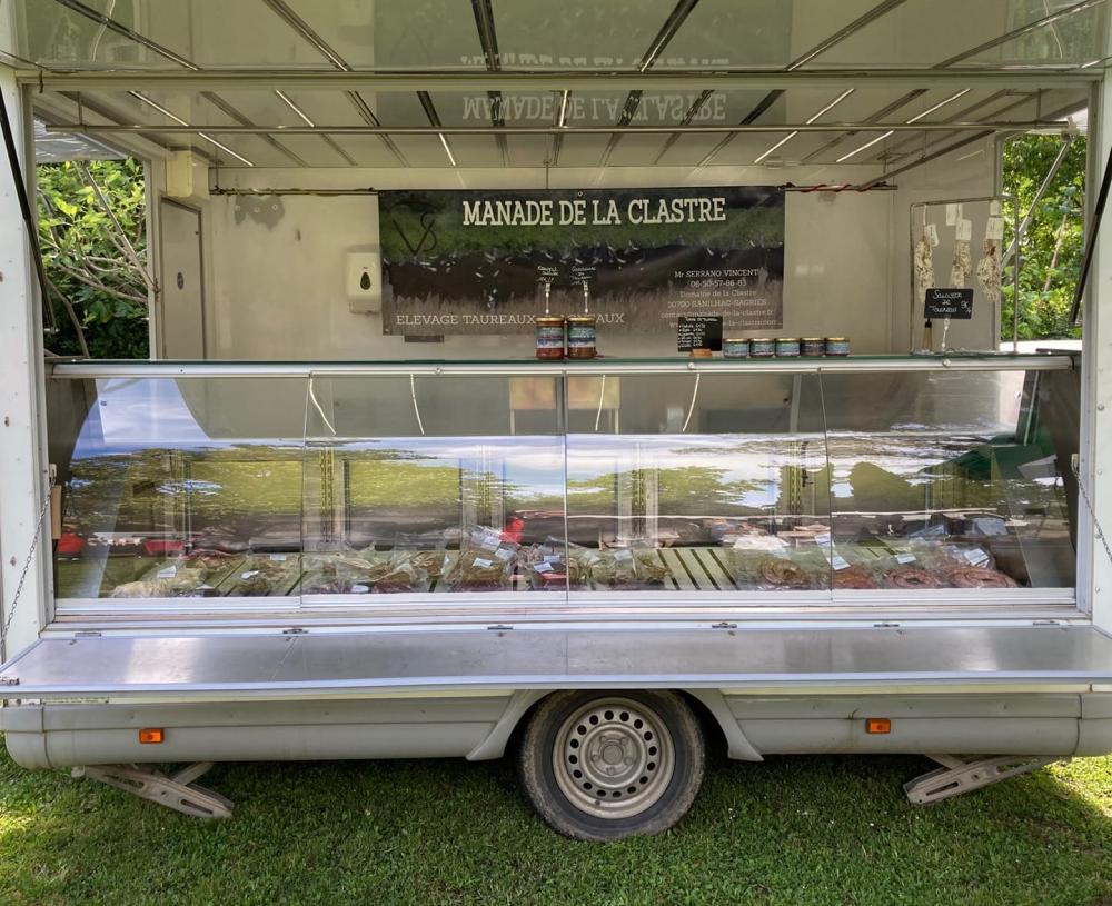 camion du marché et produits